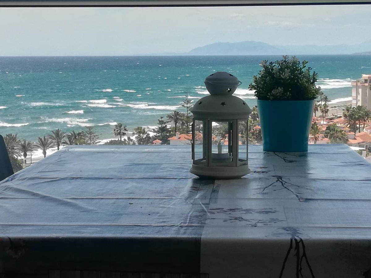 Coqueto Apartamento Con Vista Al Mar Castillo Bajo Exterior photo