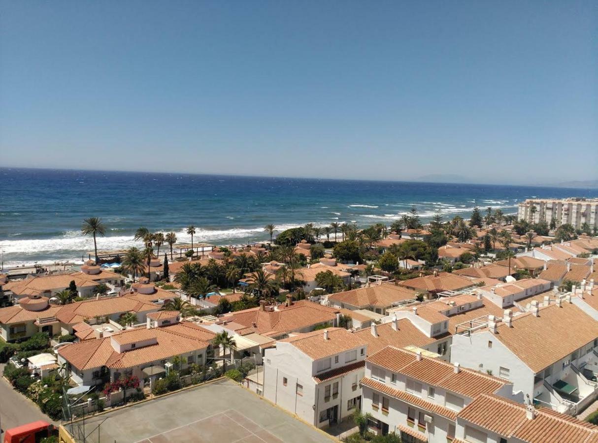 Coqueto Apartamento Con Vista Al Mar Castillo Bajo Exterior photo